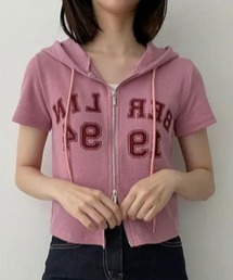 パーカー A'GEM/9 × .kom「.KOM/ドットケーオーエム」ドット半袖フーディージップパーカー レディース A'GEM/9 × .kom『.KOM/ドットケーオーエム』ドット半袖