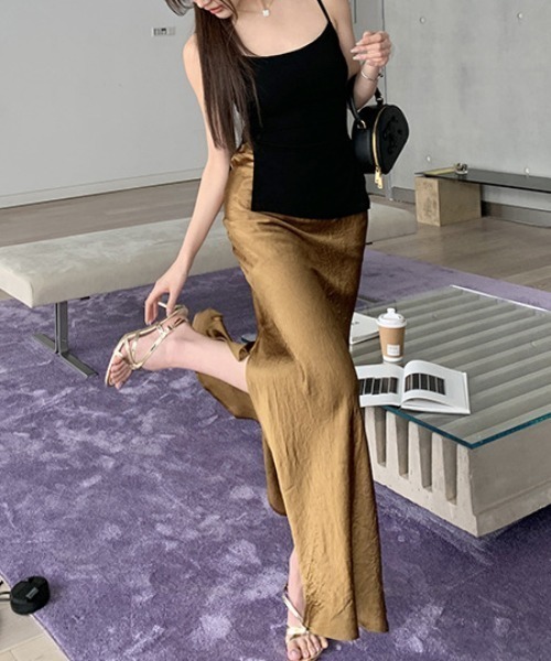 FREE STYLISTS（フリー スタイリスト）の「YUGA_YGMC サテンマーメイドロングスカート（スカート・レディース・キャメル/ブラック/ライトグレー・FREE/M）」の22枚目の写真
