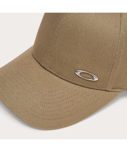 OAKLEY(オークリー)の「オークリー ESSENTIAL METAL CAP 24.0 / キャップ / TRAINING /OAKLEY(キャップ・メンズ・ベージュ/グレー・U)」の3枚目の写真