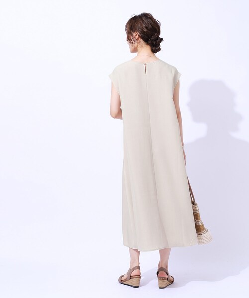 DRESKIP（ドレスキップ）の「◆夏でも一枚でさらっと快適 麻調フレンチロングワンピース（ワンピース・レディース・カーキ/ナチュラル/ネイビー・02/03/04）」の22枚目の写真