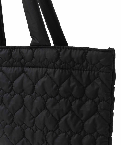 31 Sons de mode（トランテアン　ソン　ドゥ　モード）の「ロゴ刺繍ハートキルティングトートバッグ（トートバッグ・レディース・ホワイト/ブラック/サックスブルー・フリー）」の22枚目の写真