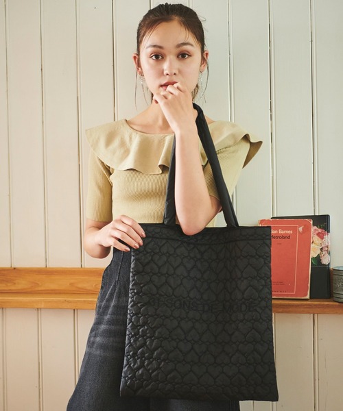 31 Sons de mode（トランテアン　ソン　ドゥ　モード）の「ロゴ刺繍ハートキルティングトートバッグ（トートバッグ・レディース・ホワイト/ブラック/サックスブルー・フリー）」の5枚目の写真