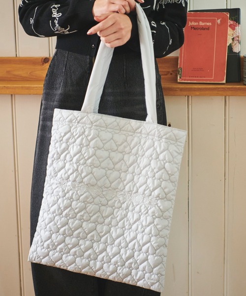 セール】ロゴ刺繍ハートキルティングトートバッグ（トートバッグ