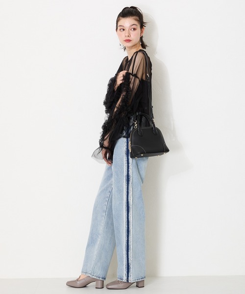 ORiental TRaffic(オリエンタルトラフィック)の「ブガッティ型ハンドバッグ BA-232(ハンドバッグ・レディース・ベージュ/ブラック・フリ-)」の8枚目の写真