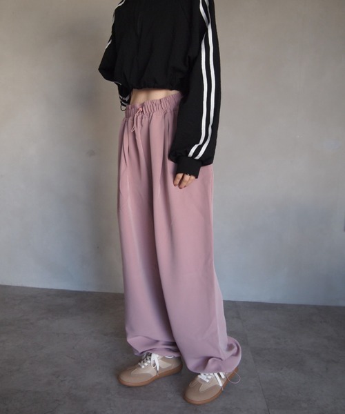 VIVIAN（ヴィヴィアン）の「メンズ レディース ローテク異素材レースアップスニーカー（スニーカー・レディース・アイボリー/シルバー/ブラック/ベージュ/ナチュラル/シルバー系その他/クリアブラック/ベージュ系その他3/ブラウン系その他6/サンドベージュ/ホワイト系その他4・41/39/37/35/45/43）」の21枚目の写真