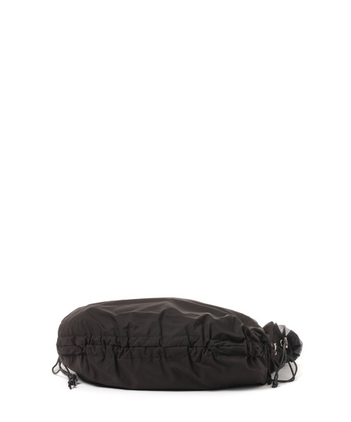 LAKOLE（ラコレ）の「ギャザーチュールミニショルダーバッグ / 138964（ショルダーバッグ・レディース・ライトグレー/ブラック/オフホワイト/ネイビー・FREE）」の11枚目の写真