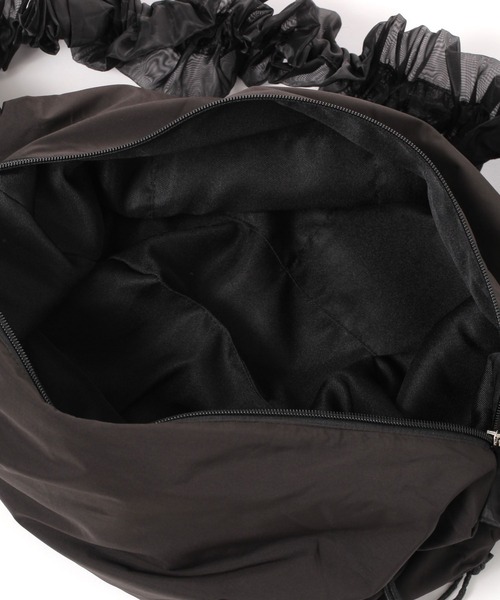 LAKOLE（ラコレ）の「ギャザーチュールミニショルダーバッグ / 138964（ショルダーバッグ・レディース・ライトグレー/ブラック/オフホワイト/ネイビー・FREE）」の15枚目の写真