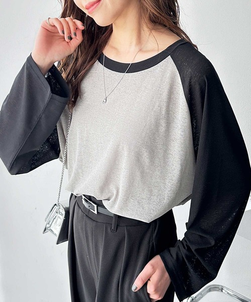 FIRST MOOD(ファーストムード)の「《FIRSTMOODコラボ》ラグラン切替配色スラブシアーカットソー(Tシャツ/カットソー・レディース・ブラック/チャコールグレー/ネイビー・MEDIUM/LARGE)」の4枚目の写真