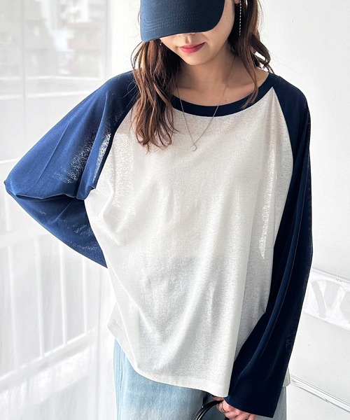 FIRST MOOD(ファーストムード)の「《FIRSTMOODコラボ》ラグラン切替配色スラブシアーカットソー(Tシャツ/カットソー・レディース・ブラック/チャコールグレー/ネイビー・MEDIUM/LARGE)」の9枚目の写真