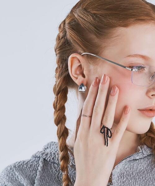 SMELLY（スメリー）の「メタルワンタッチピアス（ピアス（両耳用）・レディース・シルバー/ゴールド・-）」の5枚目の写真