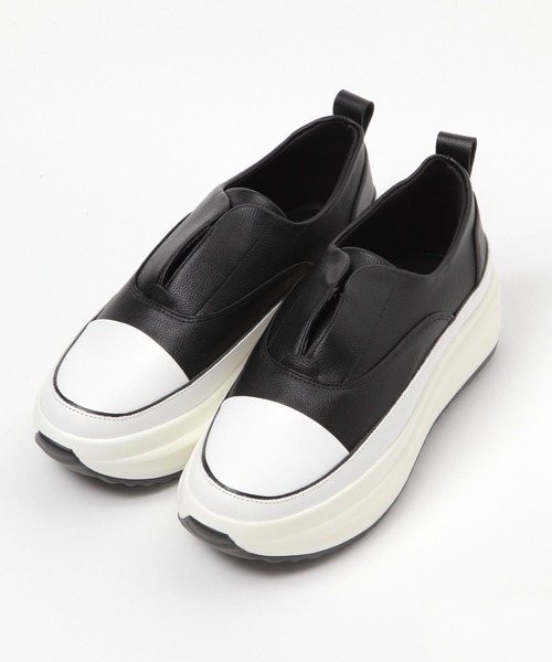 GLOBAL WORK（グローバルワーク）の「エアかる厚底スリッポン/135743（スリッポン・レディース・ブラック/アイボリー・LARGE/SMALL/MEDIUM）」の5枚目の写真