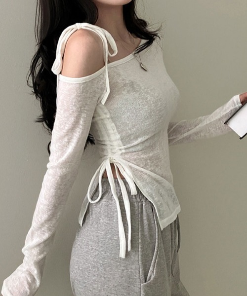 Per sist ence（パーシエンス）の「リボンワンオフショルダーカットソー（Tシャツ/カットソー・レディース・ベージュ/ホワイト/グレー・FREE）」の6枚目の写真