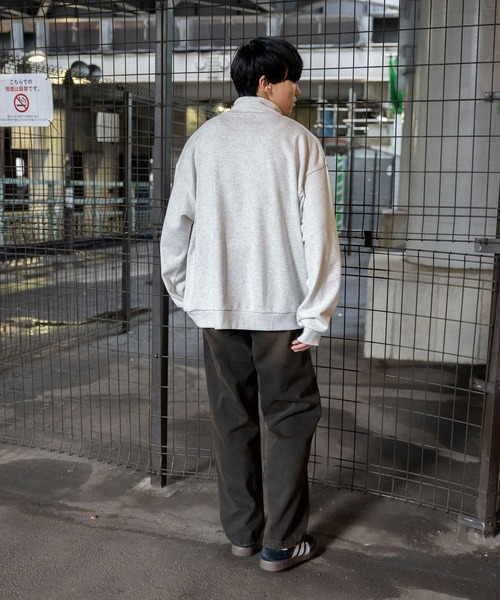 ALAND（エーランド）の「【UNISEX】ALAND／Aロゴ ハーフZIP（ウラケ）（スウェット・レディース・ブラック/ライトグレー/ネイビー・LARGE/MEDIUM）」の5枚目の写真