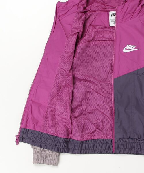 NIKE（ナイキ）の「ナイキ NIKE ナイキ YTH NSW WR フーディ ジャケット（ナイロンジャケット・キッズ・バイオレット/ブラック×グリーン・130cm/140cm/150cm/160cm）」の4枚目の写真
