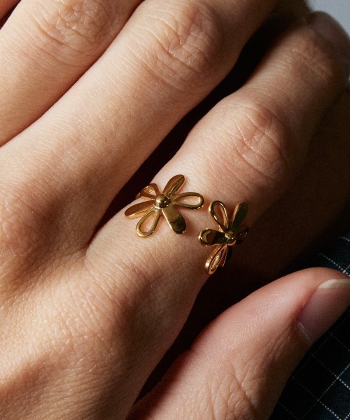 rehacer（レアセル）の「rehacer : Florette  Open Ring  / フロレットオープンリング / Silver 925（リング・メンズ・シルバー/ゴールド・FREE）」の4枚目の写真