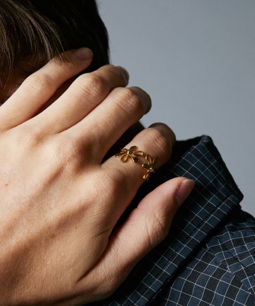 rehacer（レアセル）の「rehacer : Florette  Open Ring  / フロレットオープンリング / Silver 925（リング・メンズ・シルバー/ゴールド・FREE）」の5枚目の写真