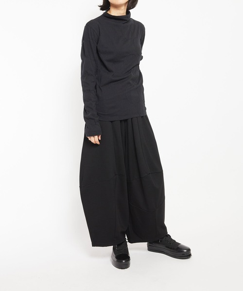 gomme（ゴム）の「リングドット　ハイネックＴ（Tシャツ/カットソー・レディース・ホワイト/ブラック・MEDIUM）」の20枚目の写真