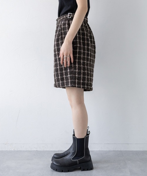 RAGEBLUE(レイジブルー)の「サイドベルト付/ツイードチェックショートパンツ(その他パンツ・レディース・ブラウン・FREE)」の8枚目の写真