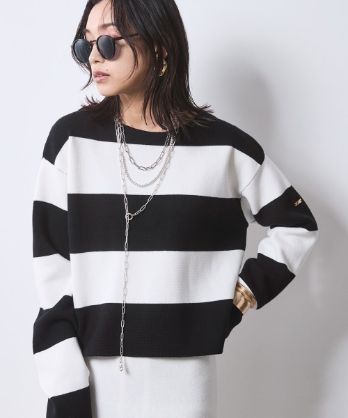 CHIC STYLE(シックスタイル)の「ミラノリブボートネックニットプルオーバー <大きいサイズ有>シックスタイル(ニット/セーター・レディース・ホワイト×ブラック/ブラック系・M/L/LL/3L/4L/5L)」の19枚目の写真