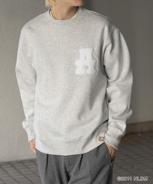 SENSE OF PLACE by URBAN RESEARCH(センスオブプレイスバイアーバンリサーチ)の「Negro Leagues クルーネックスウェット(スウェット・メンズ・ブラック/ブルー/オートミール・MEDIUM/LARGE)」の2枚目の写真