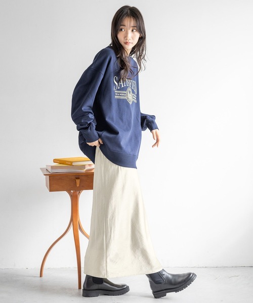 LOWRYS FARM（ローリーズファーム）の「USAウラケロゴプルオーバー