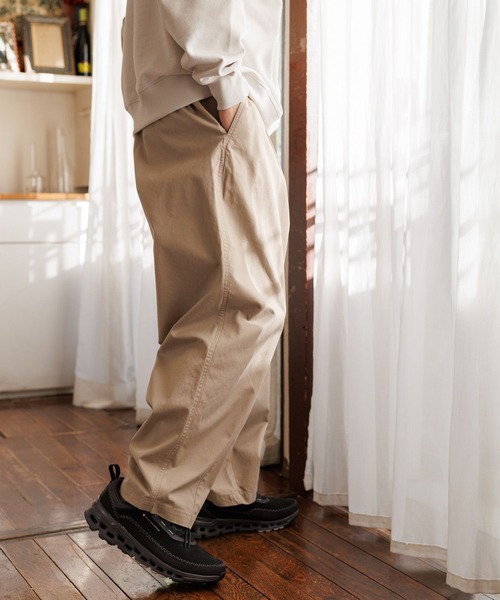 niko and...（ニコアンド）の「ワンタックバレルレッグチノ（チノパンツ・メンズ・ベージュ/ブラック/ダークブルー・MEDIUM/LARGE）」の16枚目の写真