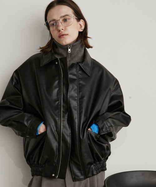 Auntie Rosa Holiday（アンティローザホリデー）の「フェイクレザーブルゾン（ブルゾン・レディース・ブラック・FREE）」の2枚目の写真