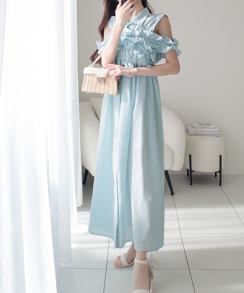 mily bilet（ミウィビレット）の「【mily bilet】夏の装いに映える、主役級の存在感♪着こなし自在の特別な一枚。マルチウェイビスチェドッキングストライプシャツワンピース（シャツワンピース・レディース・ブルー/ピンクベージュ/サックスブルー・LARGE/MEDIUM/SMALL/X-LARGE）」の9枚目の写真
