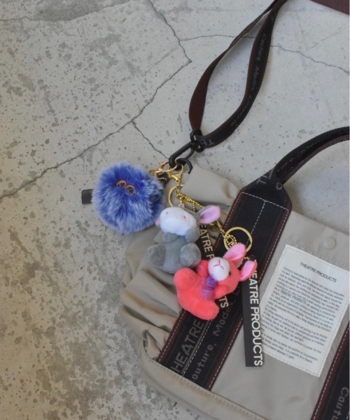 THEATRE PRODUCTS（シアタープロダクツ）の「プラッシュアニマルチャーム（チャーム・レディース・ライトベージュ/ライトブルー/ライトピンク/グレー/ブルー/ホワイト/ブラウン/ダークブラウン/テラコッタ/グリーン/キャメル/ピンク/ベージュ/イエロー/オレンジ・FREE）」の21枚目の写真