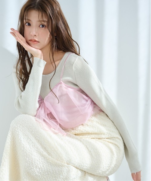 mysty woman（ミスティウーマン）の「リボン2WAYキャミSET  315780（ニット/セーター・レディース・ライトグレー/ピンク/オフホワイト/ブラック・FREE）」の6枚目の写真