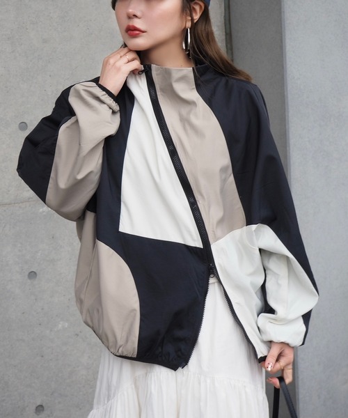 LAULEN（ローレン）の「bicolor zip-up blouson /配色ジップアップ ブルゾン（ブルゾン・レディース・ネイビー・FREE）」の4枚目の写真