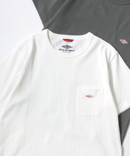 BALL（ボール）の「BALL/ボール ワンポイントロゴ ワッペン刺繍  ポケット付 半袖Tシャツ レディース メンズ（Tシャツ/カットソー・メンズ・ブラック/サックスブルー/オフホワイト/レンガ/グリーン/チャコール/モカ/ネイビー/グレー・M/L/LL）」の2枚目の写真