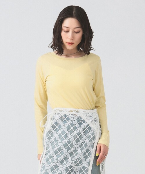 Ray BEAMS（レイビームス）の「ベーシック ロングスリーブ Tシャツ（Tシャツ/カットソー・レディース・サックスブルー/ホワイト/ブラック/クリーム・ONE SIZE）」の4枚目の写真