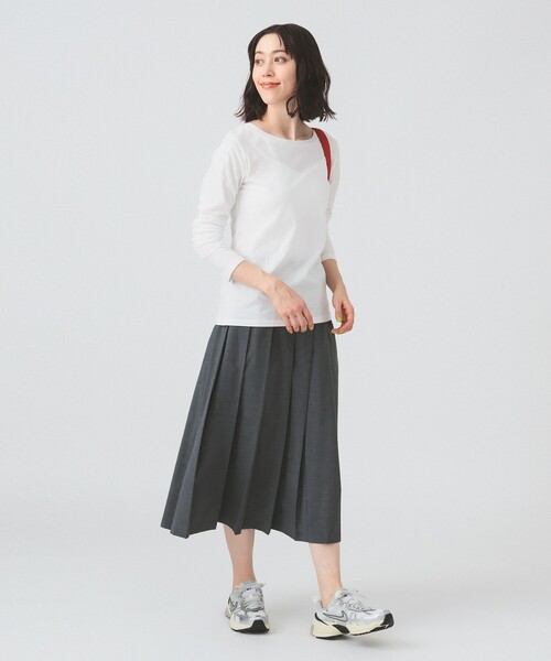 Ray BEAMS（レイビームス）の「ベーシック ロングスリーブ Tシャツ（Tシャツ/カットソー・レディース・サックスブルー/ホワイト/ブラック/クリーム・ONE SIZE）」の9枚目の写真