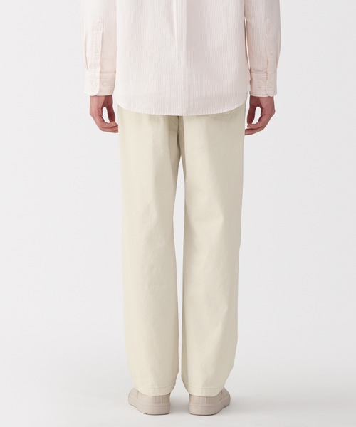 無印良品（ムジルシリョウヒン）の「紳士　洗いざらしデニムイージーパンツ　生成（デニムパンツ・メンズ・キナリ・M/S/L/XL）」の4枚目の写真