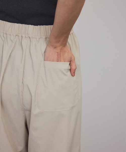 SALON adam et rope'（サロン アダム エ ロペ）の「【ZOZOTOWN限定】サイドラインイージーパンツ（その他パンツ・レディース・グレー/ベージュ/ブラウン系その他2/ブラック・XS/L/M/S）」の11枚目の写真