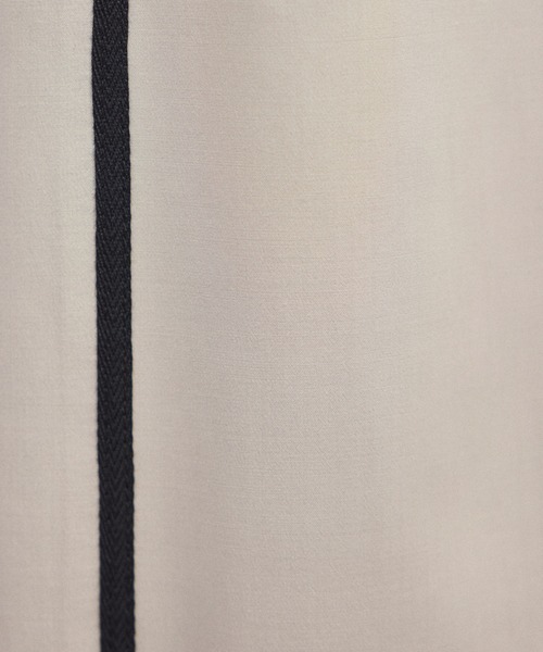 SALON adam et rope'（サロン アダム エ ロペ）の「【ZOZOTOWN限定】サイドラインイージーパンツ（その他パンツ・レディース・グレー/ベージュ/ブラウン系その他2/ブラック・XS/L/M/S）」の12枚目の写真