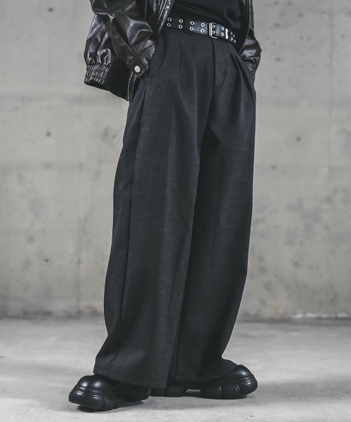 Shoowtime(ショウタイム)の「Tweed two-tuck wide straight slacks / ツイードツータックワイドストレートスラックス(スラックス・メンズ・グレー/ダークグレー・X-LARGE/MEDIUM)」の2枚目の写真