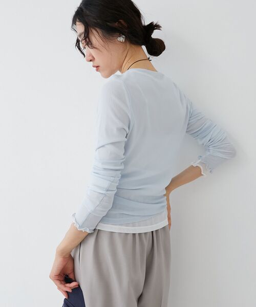 le.coeur blanc(ルクールブラン)の「シアークルーネックプルオーバー(Tシャツ/カットソー・レディース・ブラック/オフホワイト/サックスブルー/グレー/ホワイト/ネイビー・38)」の17枚目の写真
