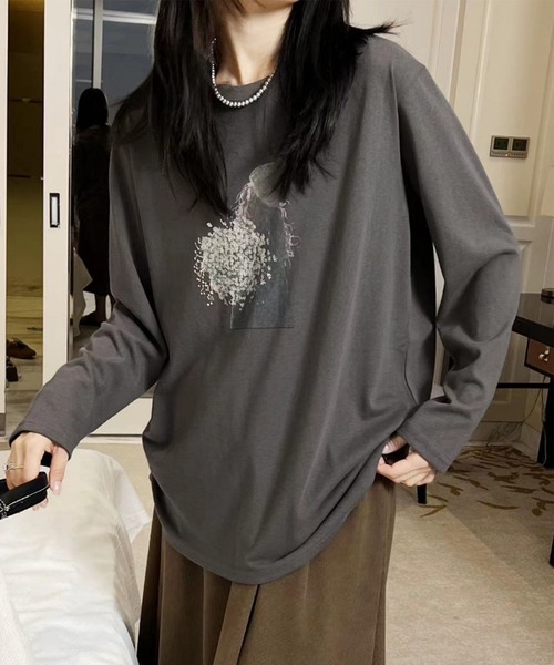 aimoha(アイモハ)の「プリントカジュアルロングスリーブTシャツ(Tシャツ/カットソー・レディース・ブラック/ホワイト/ダークグレー/オレンジ/イエロー・FREE)」の11枚目の写真