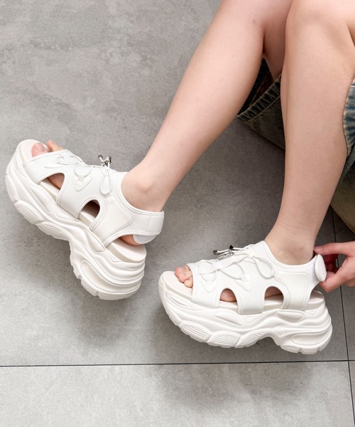 WEGO(ウィゴー)の「WEGO/クリアライトソールレースアップサンダル(サンダル・レディース・ブラック/ライトピンク/ホワイト/サックスブルー/グレー・SMALL/X-LARGE/LARGE/MEDIUM)」の19枚目の写真