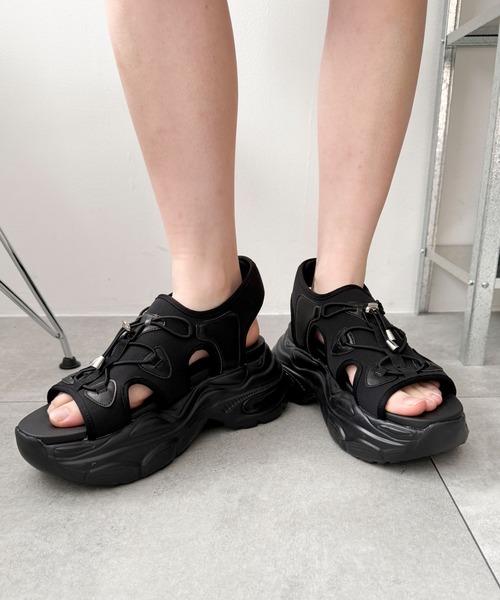 WEGO(ウィゴー)の「WEGO/クリアライトソールレースアップサンダル(サンダル・レディース・ブラック/ライトピンク/ホワイト/サックスブルー/グレー・SMALL/X-LARGE/LARGE/MEDIUM)」の20枚目の写真