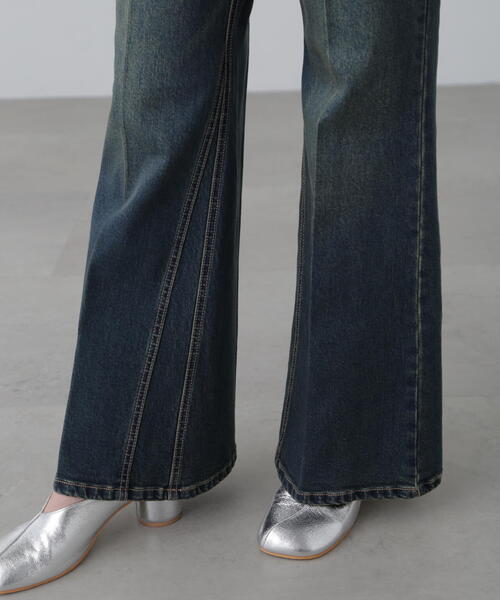 FREE'S MART（フリーズマート）の「◆センタープレスフレアデニム（デニムパンツ・レディース・ブルー系その他3/ブルー系その他・MEDIUM/SMALL）」の15枚目の写真