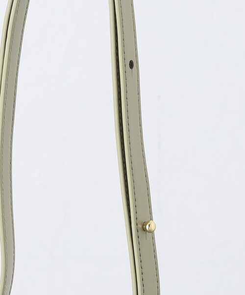 OSOI(オソイ)の「【別注】<OSOI>BOAT MINI バッグ SAGE GREEN(ショルダーバッグ・レディース・オリーブ・FREE)」の7枚目の写真