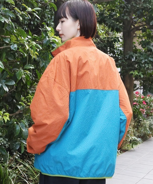 チチカカ（チチカカ）の「COBMASTER リップストップスタンドジャケット【ユニセックス】（その他アウター・レディース・パープル/オレンジ・LARGE）」の10枚目の写真