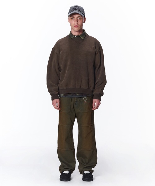JIEDA(ジエダ)の「PIGMENT SWEAT CREW(スウェット・メンズ・ブラック/ネイビー・1/2)」の17枚目の写真