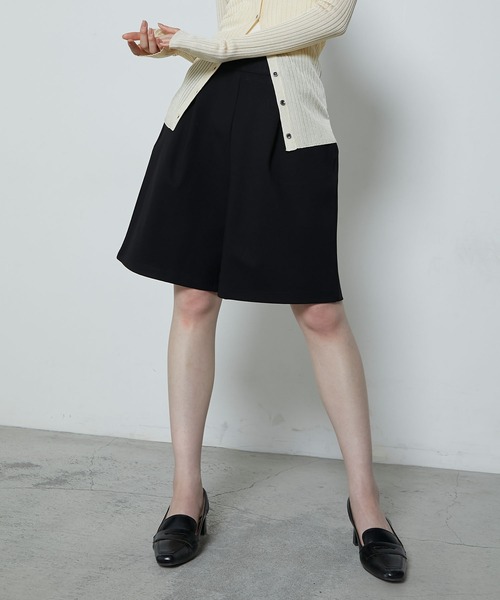【関税込み】WYNN HAMLYN バーガンディ Lana ショートパンツ ショートパンツ .-- NICOLA （オープンブルー） -MANGO - マンゴ