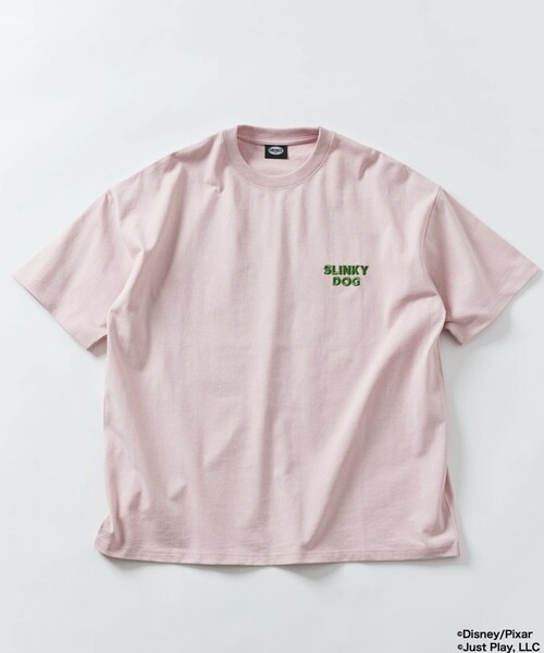 FREAK'S STORE(フリークスストア)の「限定展開【TOY STORY/トイ・ストーリー】別注 ビッグシルエット バックプリント クルーネック Tシャツ/SLINKY DOG(Tシャツ/カットソー・メンズ・アッシュグレー/ホワイト/ピンク/ブラック・SMALL/MEDIUM/LARGE)」の8枚目の写真
