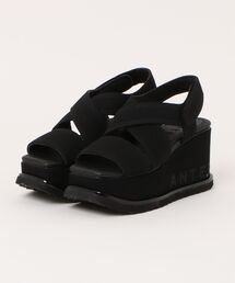 〈美品〉ANTEPRIMA【24.5】クロスニット プラットフォームサンダル 黒 ANTEPRIMA（アンテプリマ）の「クロスニットストラップ
