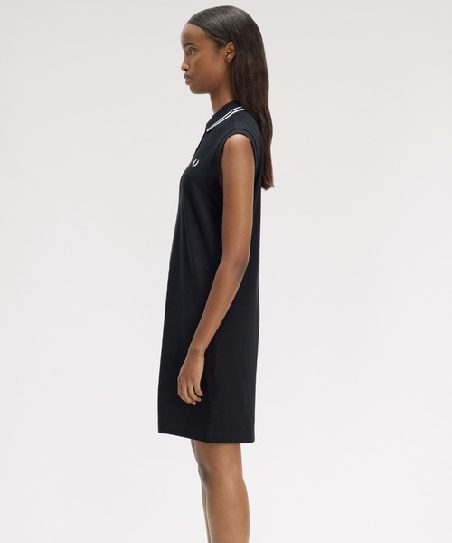 FRED PERRY(フレッドペリー)の「The Sleeveless Fred Perry Dress/フレッドペリーノースリーブポロシャツワンピース(ワンピース・レディース・ホワイト/ブラック/ネイビー/ブラック系その他・8/10)」の16枚目の写真